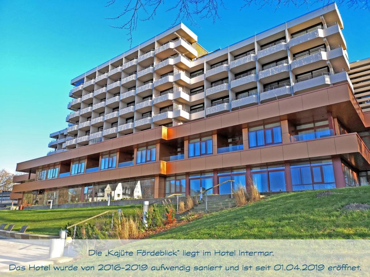 Fewo1846 Intermar - Kajuete Foerdeblick: Family-Friendly Studio with Sea View Balcony Gluecksburg Exterior photo